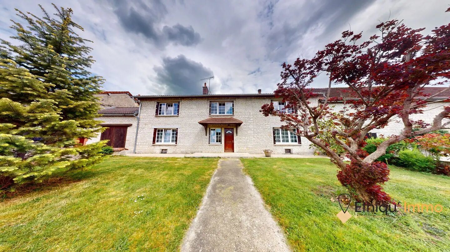 Maison à vendre, 265m², Ville-sous-la-Ferté