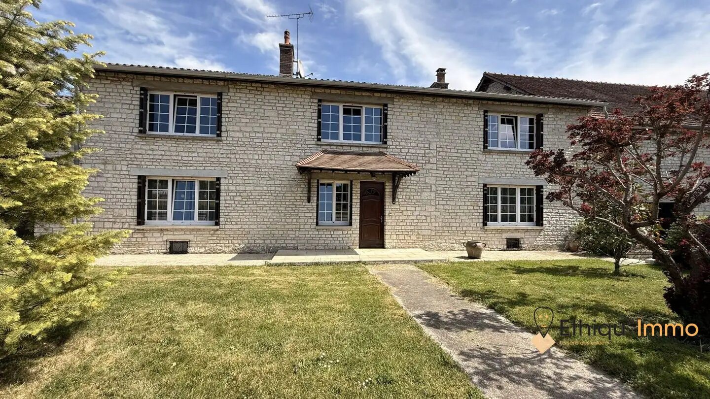Maison à vendre, 265m², Ville-sous-la-Ferté