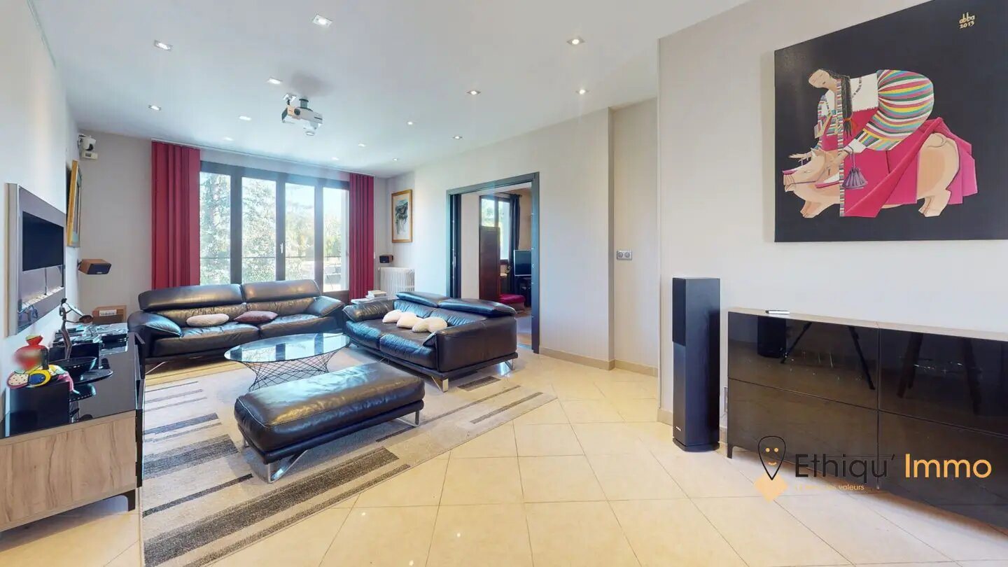 Maison à vendre, 390m², Chaumont