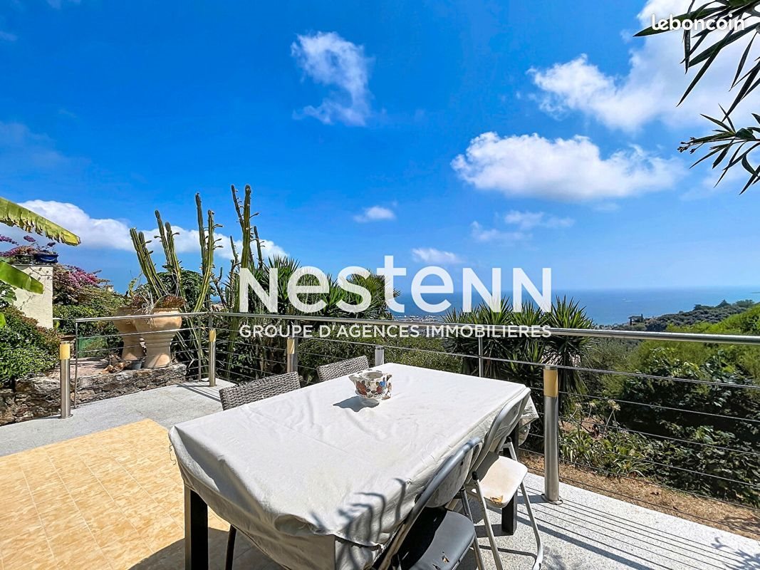 Appartement à louer, 69m², Vallauris