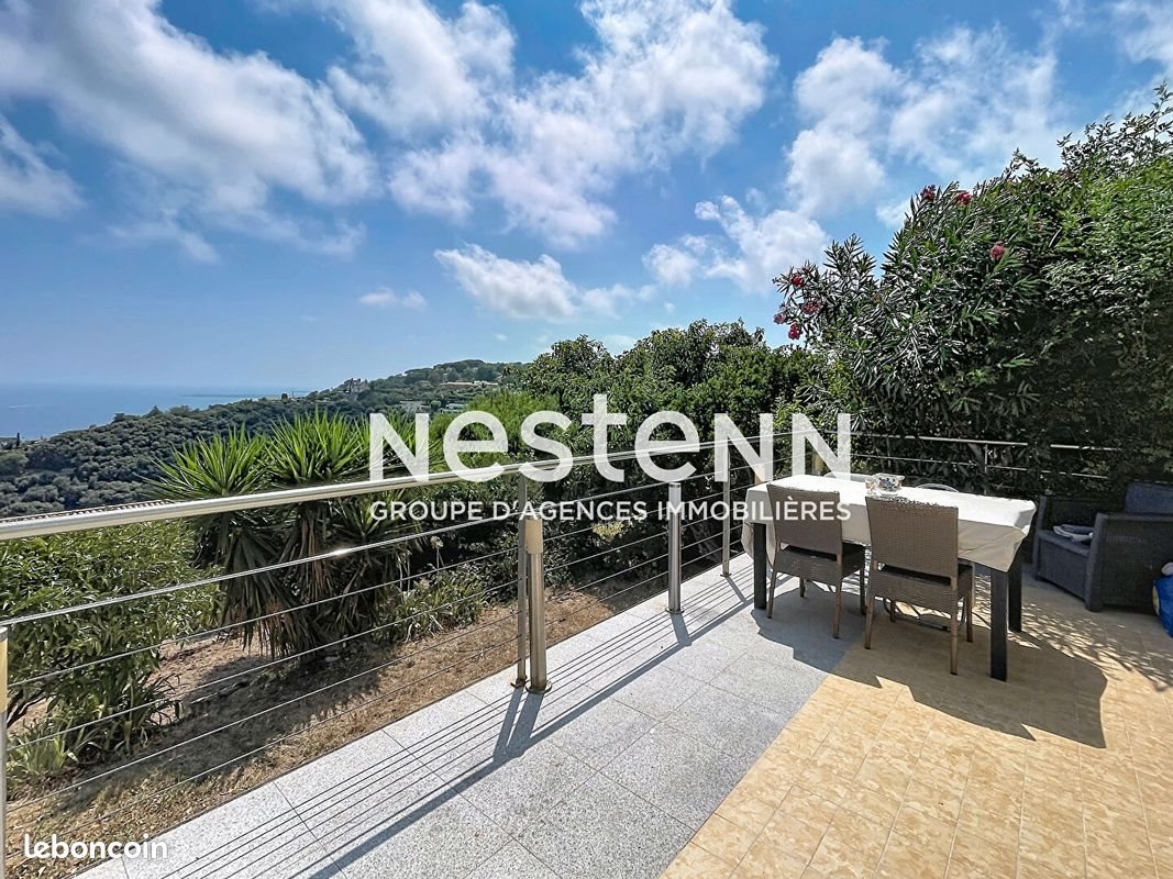 Appartement à louer, 69m², Vallauris