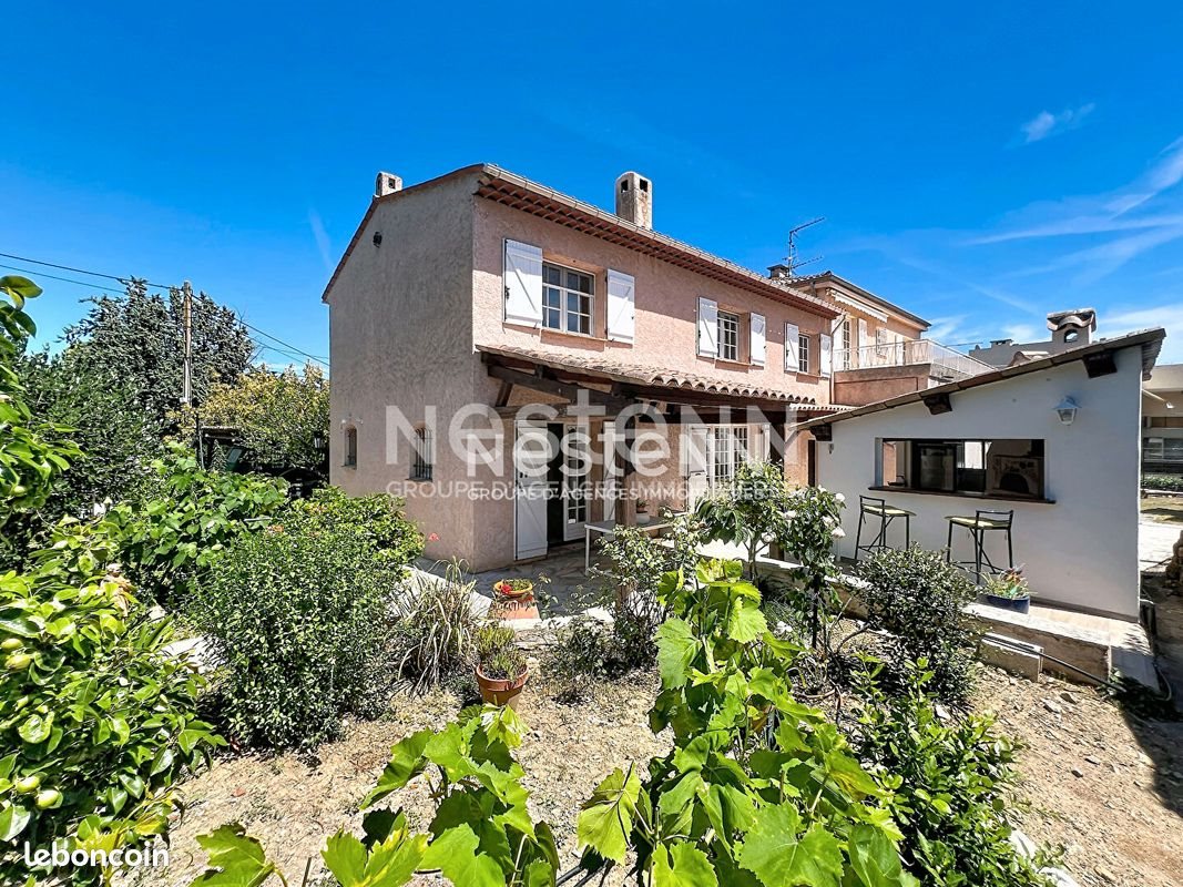 Maison à vendre, 224m², Vallauris
