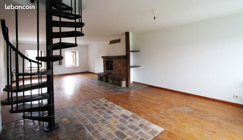 Maison à louer, 189m², Viry