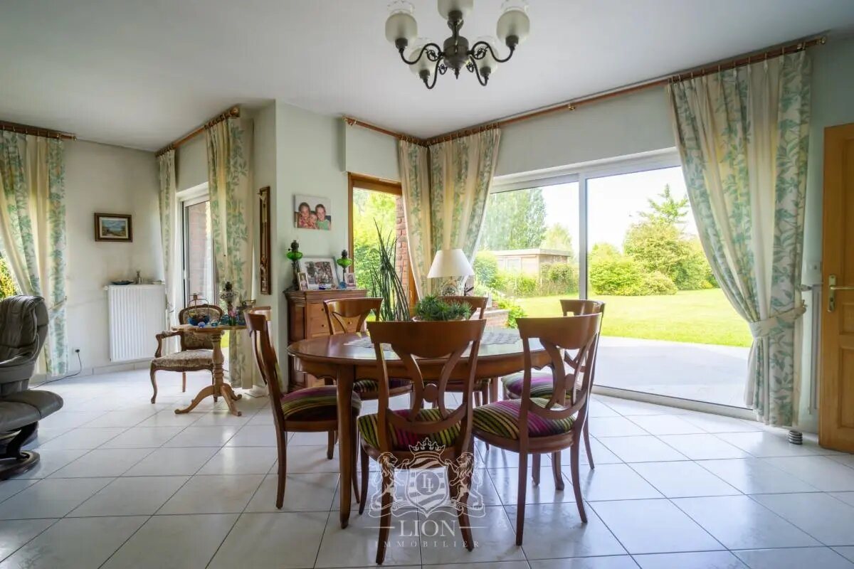 Maison à vendre, 247m², Louvil