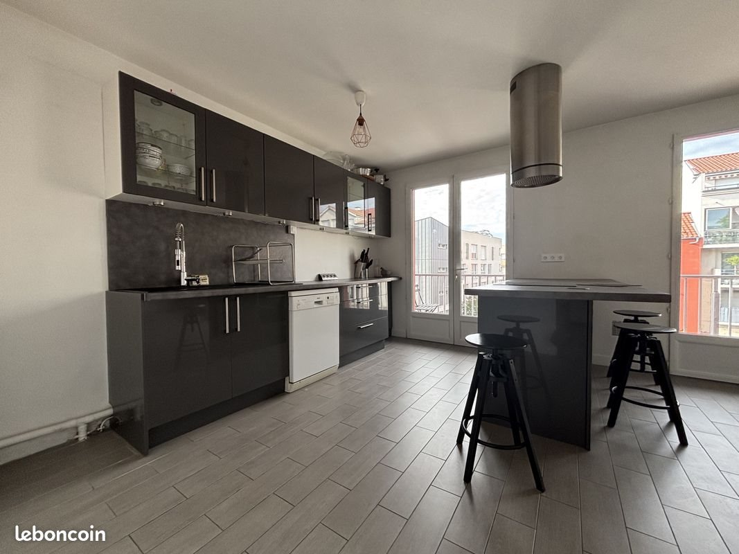 Appartement à vendre, 97m², Meyzieu