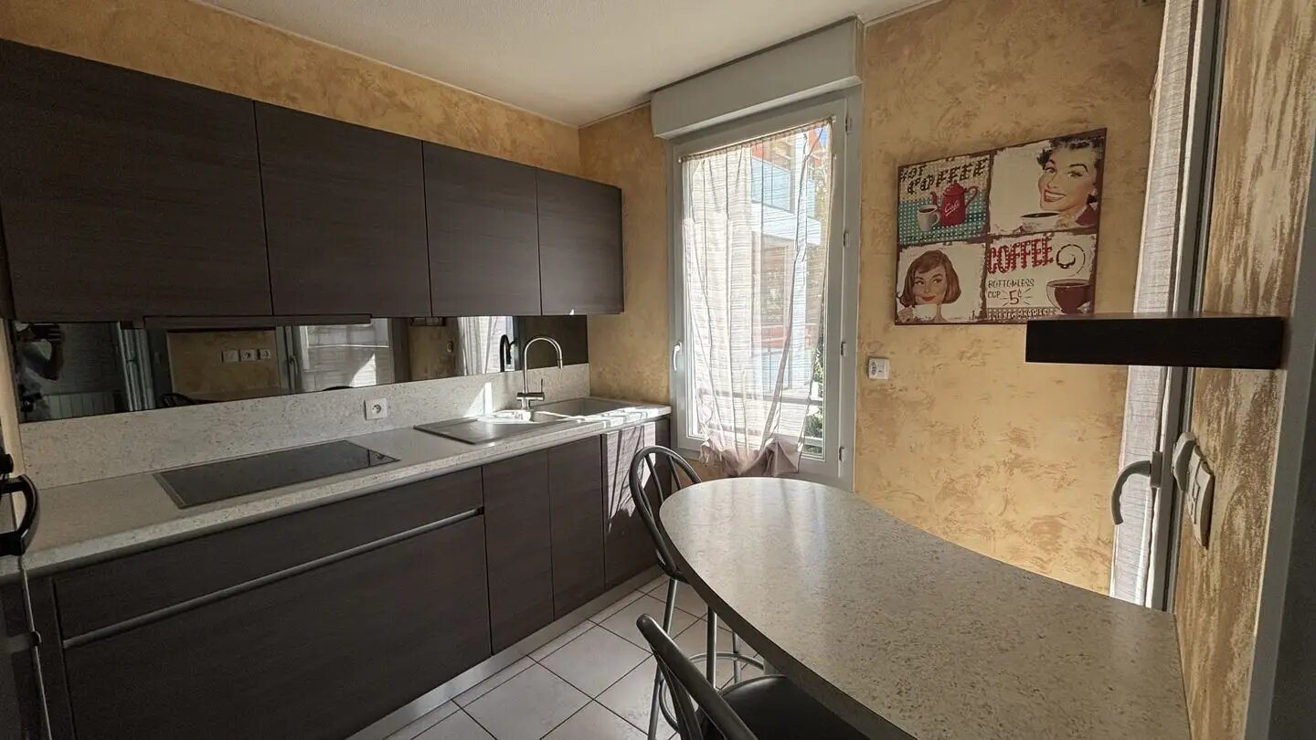 Appartement à vendre, 49m², Saint-Laurent-de-Mure