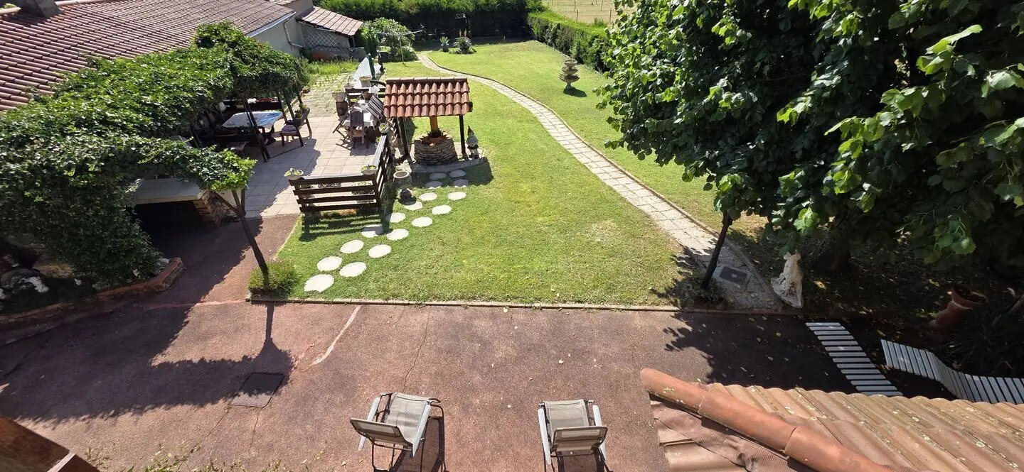 Maison à vendre, 140m², Sainte-Consorce