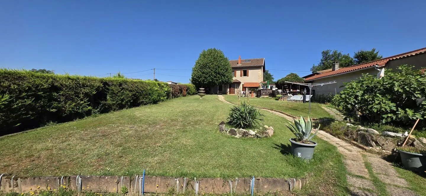Maison à vendre, 140m², Sainte-Consorce