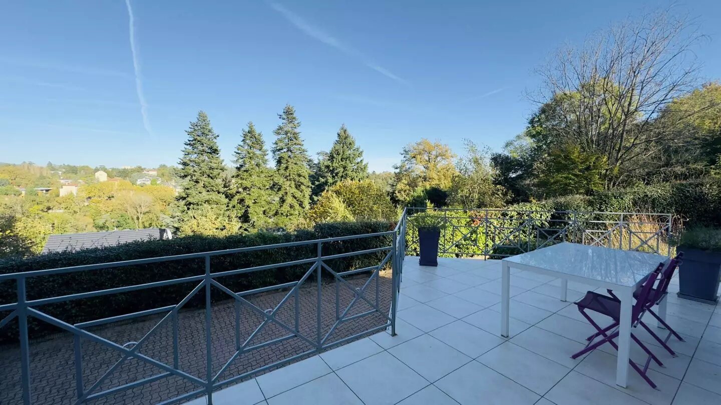Maison à vendre, 210m², Charbonnières-les-Bains