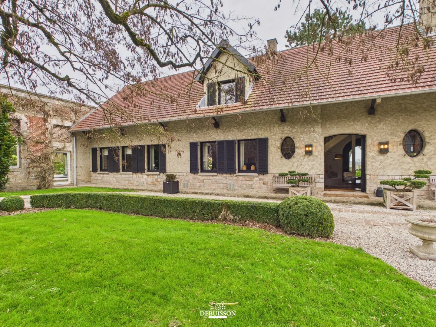 Maison à vendre, 595m², Mont-Saint-Eloi