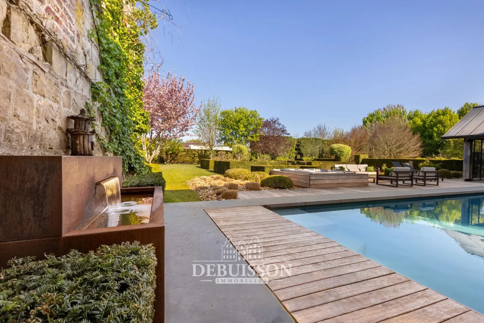 Maison à vendre, 595m², Mont-Saint-Eloi
