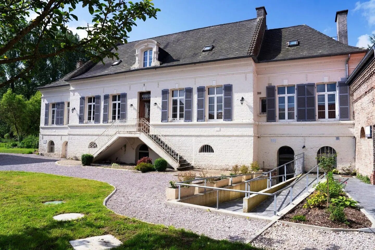 Maison à vendre, 692m², Rebreuviette