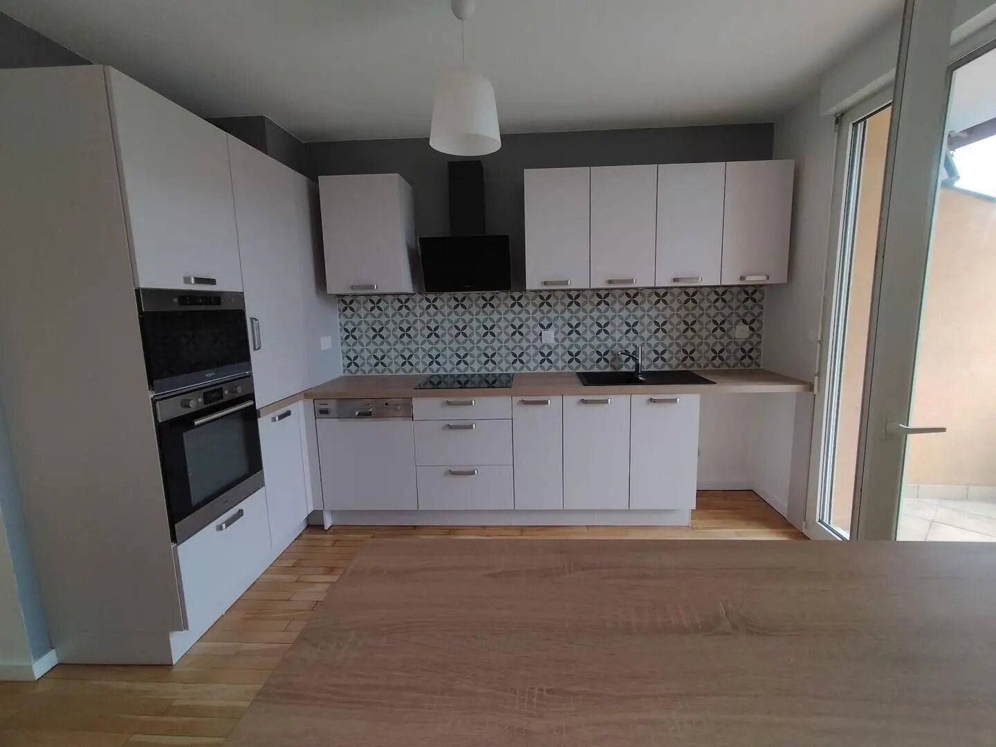 Appartement à louer, 80m², Lissieu
