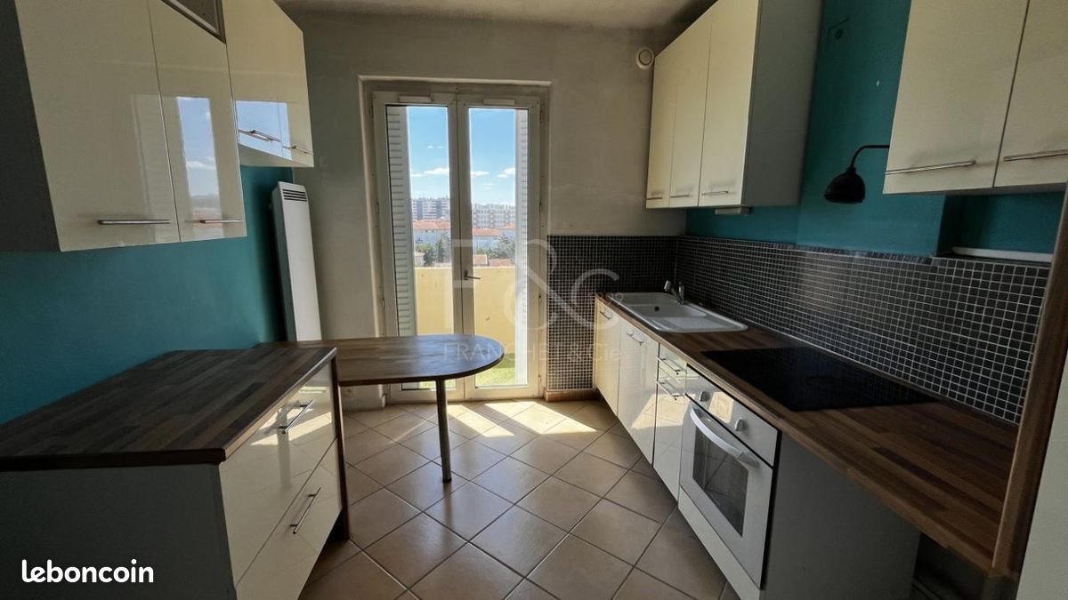 Appartement à louer, 58m², Lyon 8ème