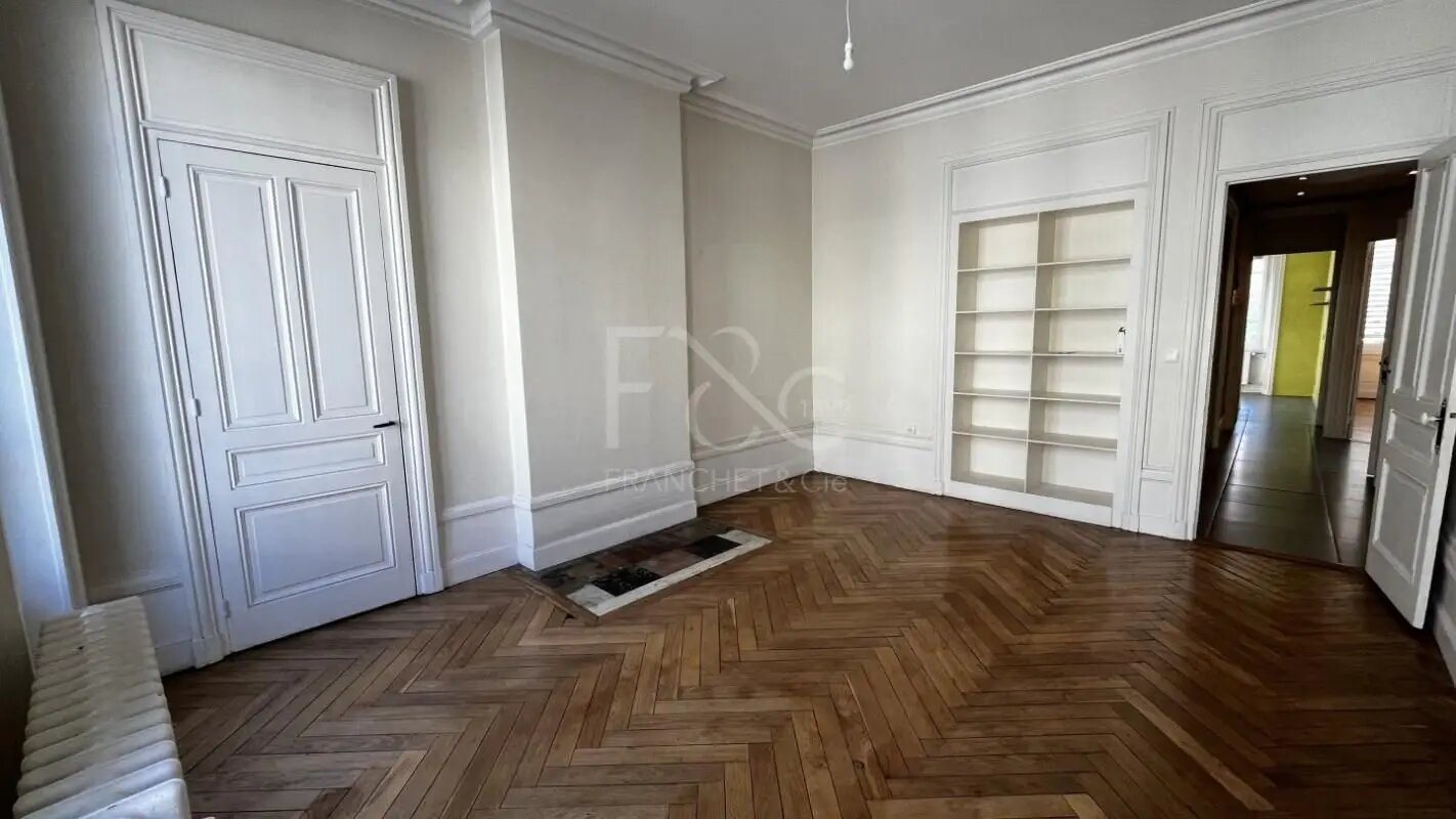 Appartement à louer, 88m², Lyon 7ème