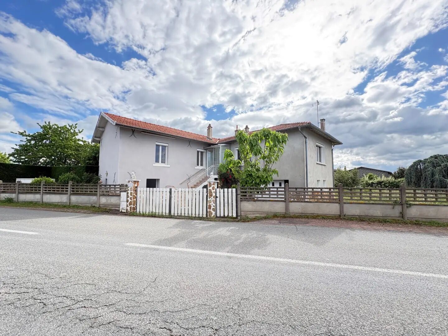 Maison à vendre, 110m², Pouilly-les-Nonains