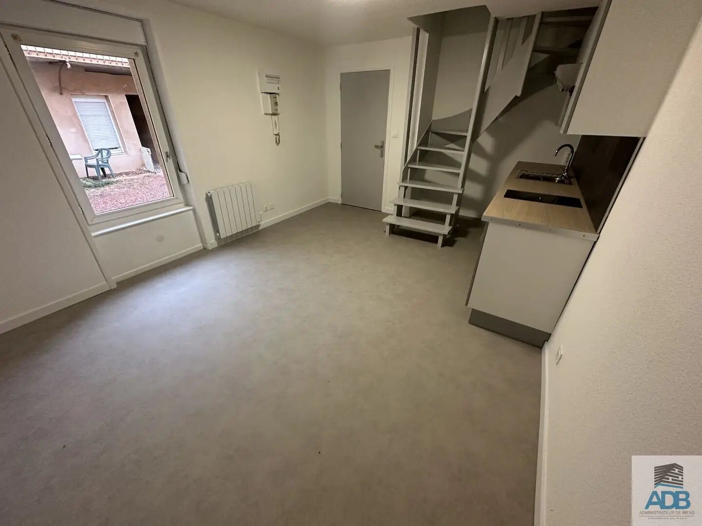Appartement à louer, 33m², Roanne