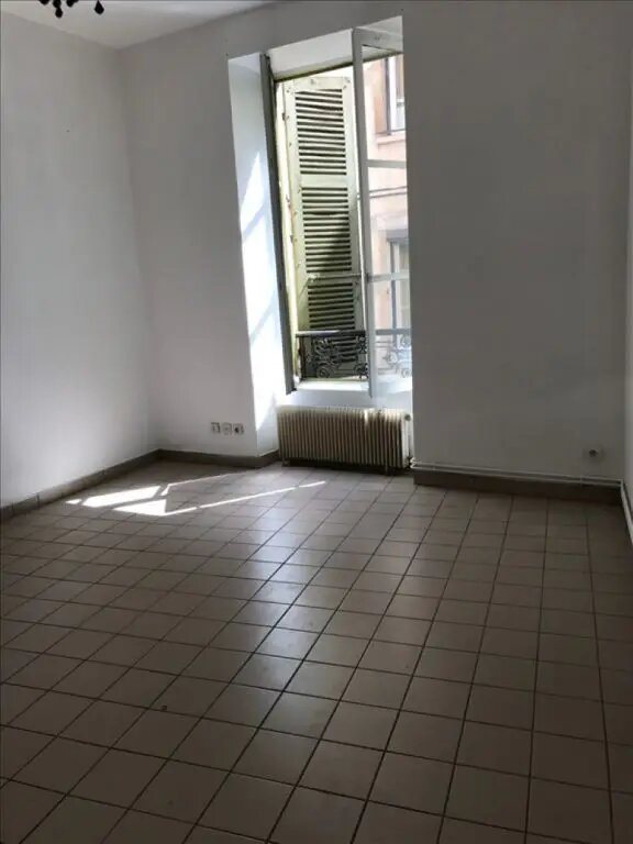 Appartement à louer, 39m², Vienne