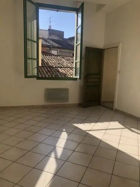 Appartement à louer, 30m², Nîmes
