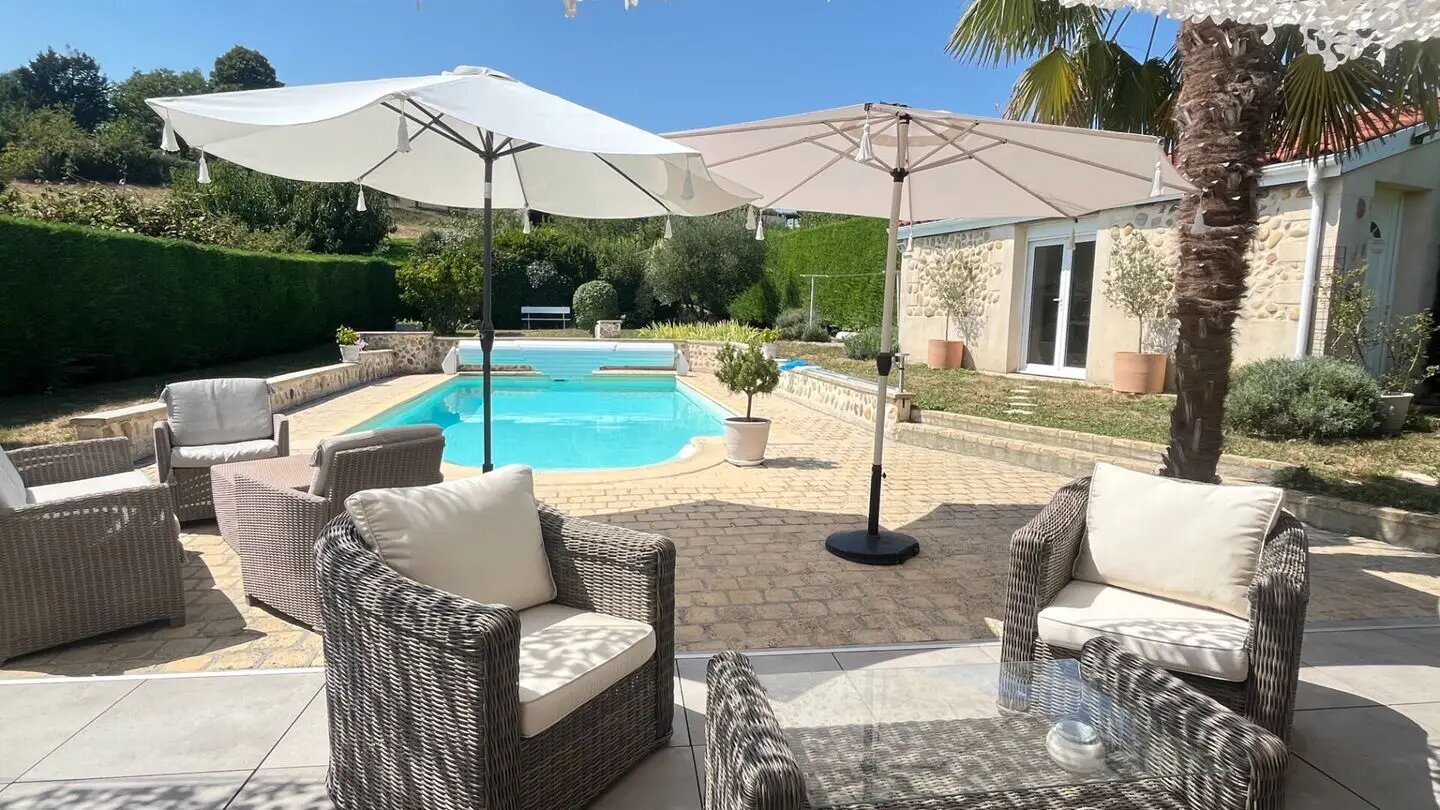 Maison à vendre, 144m², Saint-Cyr-sur-le-Rhône