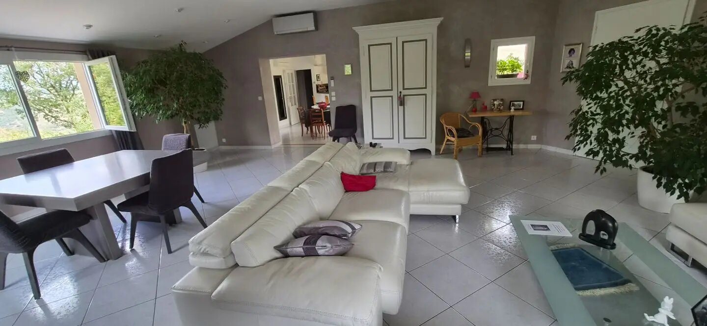 Maison à vendre, 165m², Saint-Romain-en-Gal