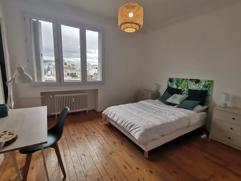 Appartement à louer, 57m², Saint-Étienne