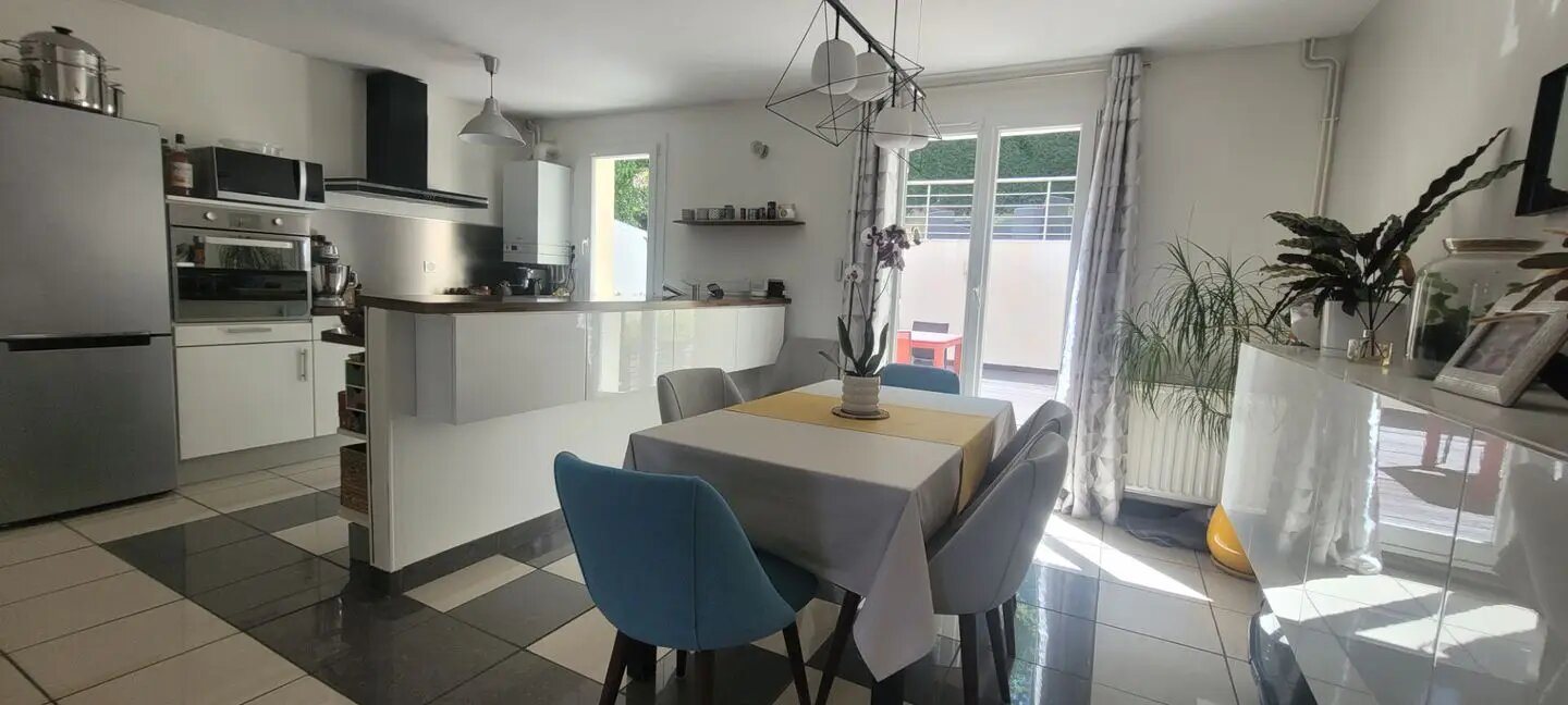 Maison à vendre, 95m², Saint-Etienne