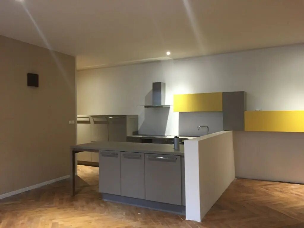 Appartement à louer, 82m², Saint-Étienne