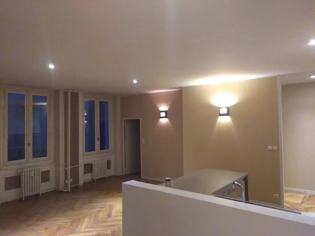 Appartement à louer, 82m², Saint-Étienne