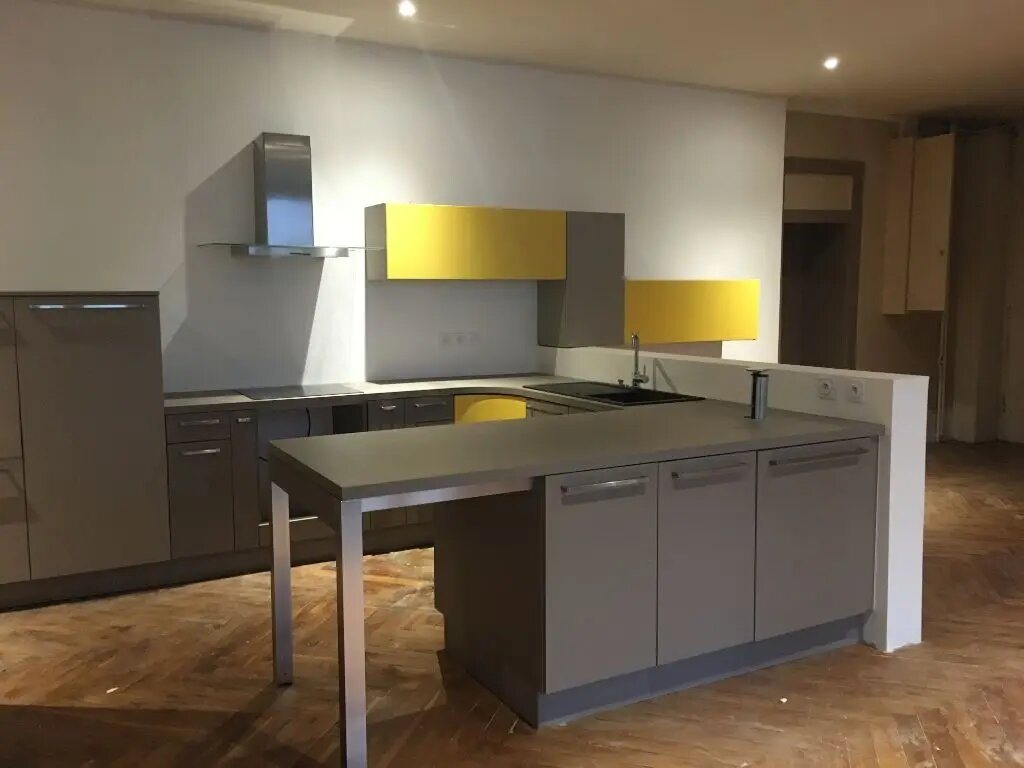 Appartement à louer, 82m², Saint-Étienne