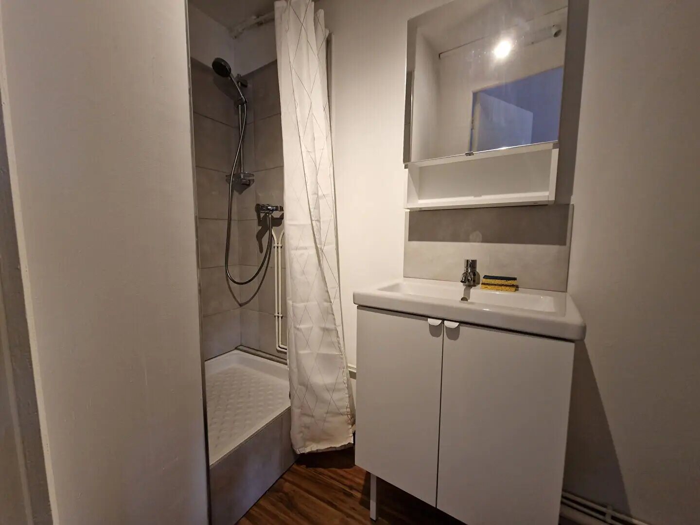 Appartement à louer, 19m², Saint-Étienne
