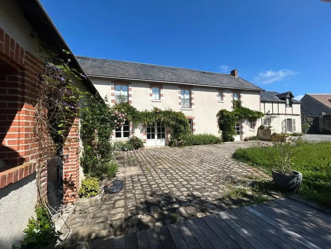 Maison à vendre, 370m², Saint-Denis-sur-Loire