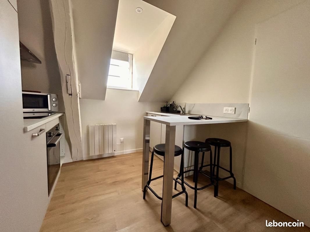 Appartement à louer, 23m², Mer