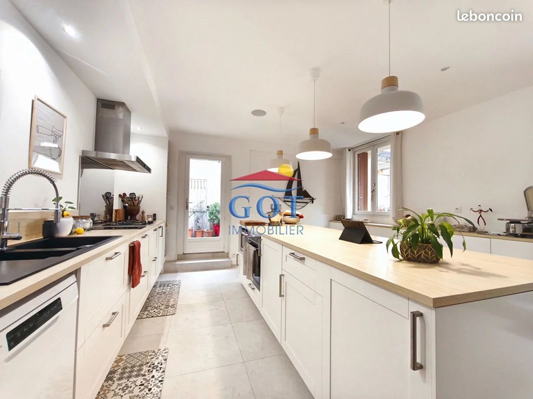 Maison à vendre, 224m², Saint-Laurent-de-la-Salanque