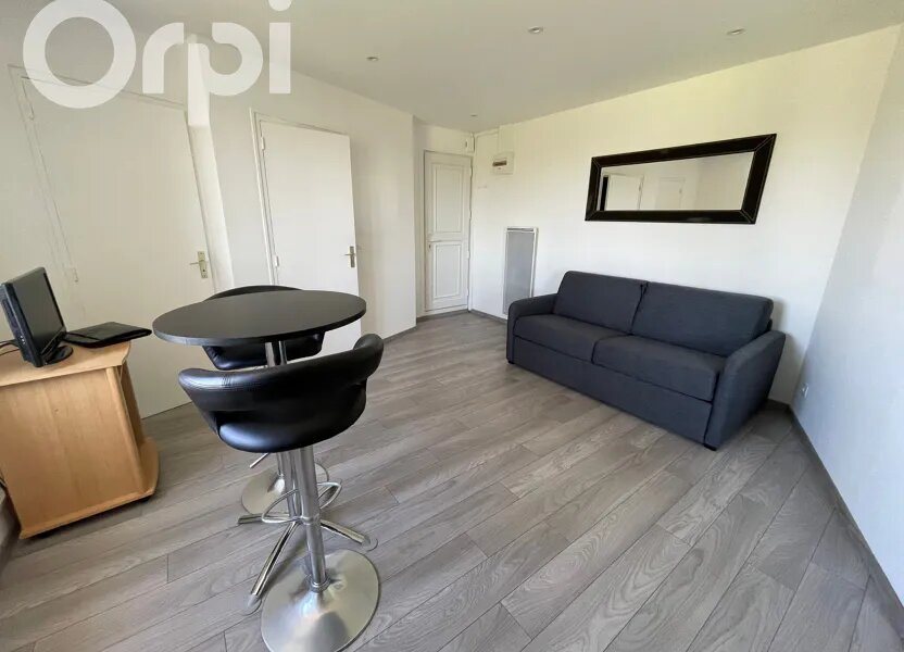 Appartement à louer, 19m², Senlis