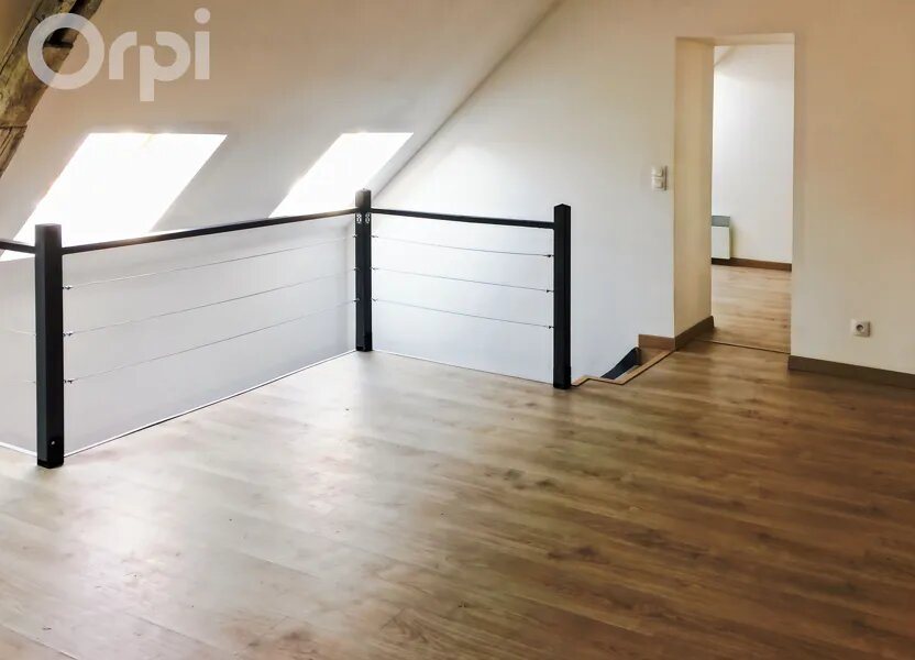 Appartement à louer, 31m², Fleurines
