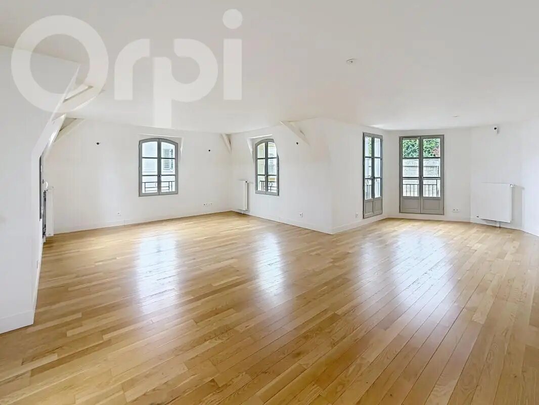 Appartement à louer, 157m², Senlis