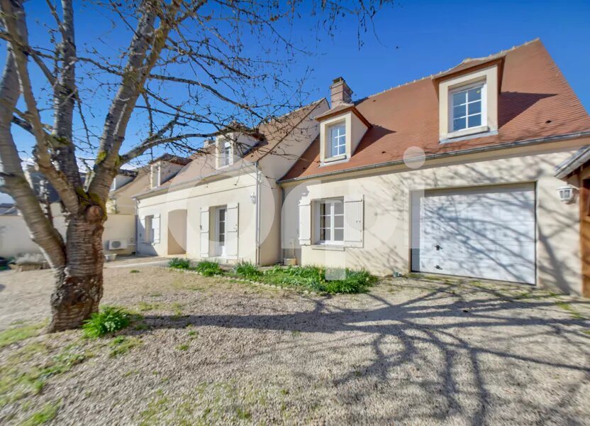 Maison à vendre, 337m², Chamant