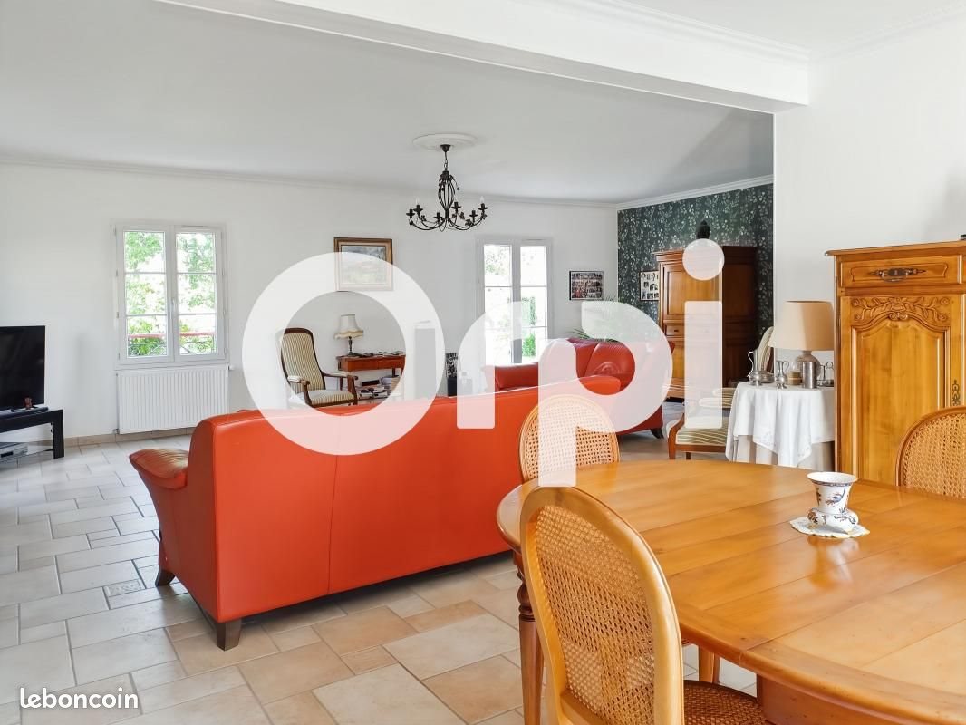 Maison à vendre, 280m², Saint-Soupplets