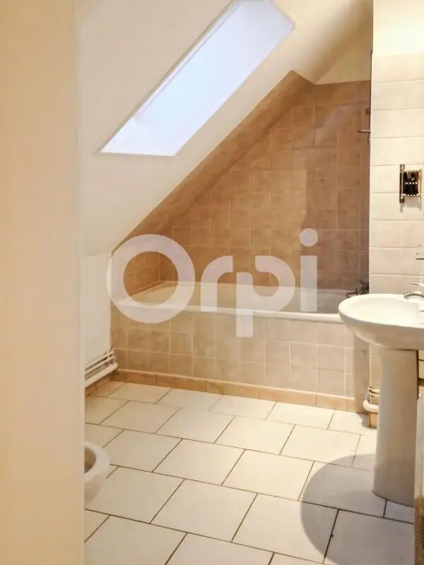 Appartement à louer, 26m², Nanteuil-le-Haudouin