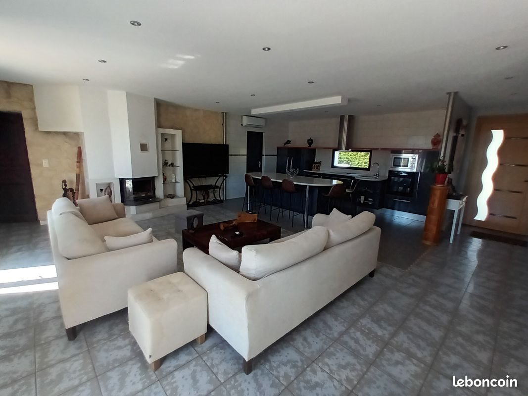 Maison à vendre, 175m², Sauvagnon