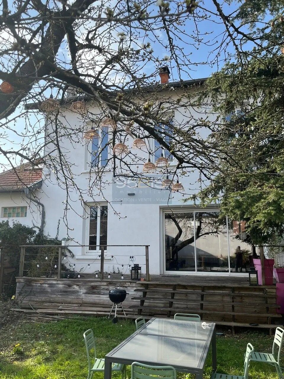 Maison à louer, 195m², Lyon 8ème