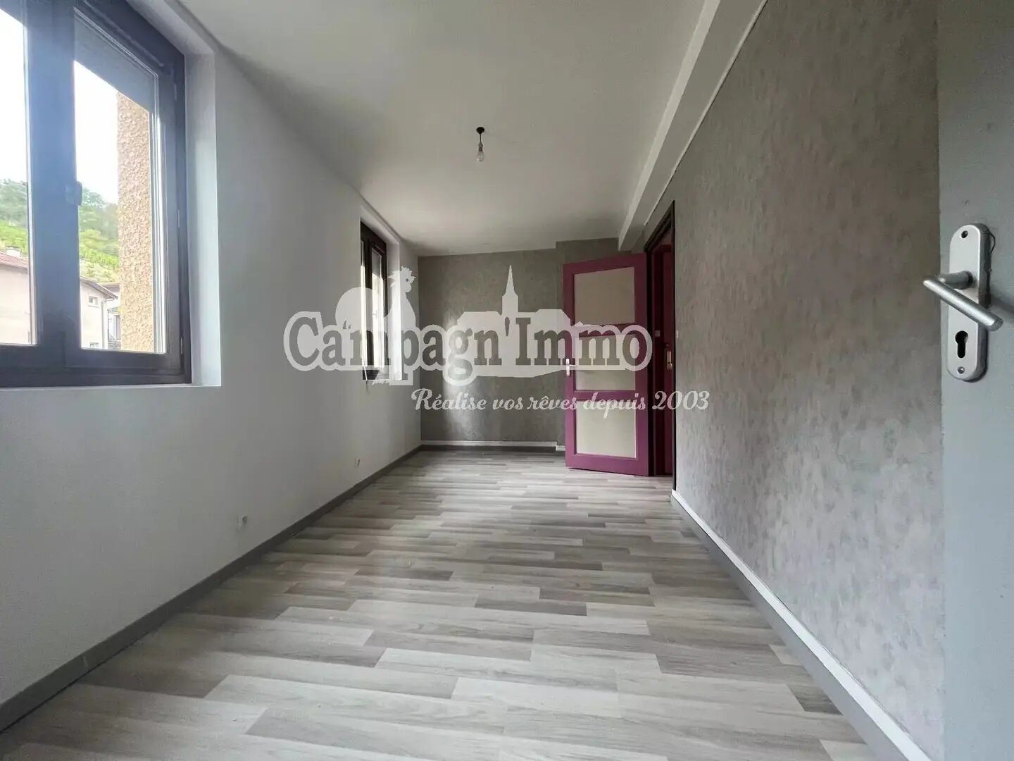 Appartement à louer, 57m², Saint-Clément-sur-Valsonne