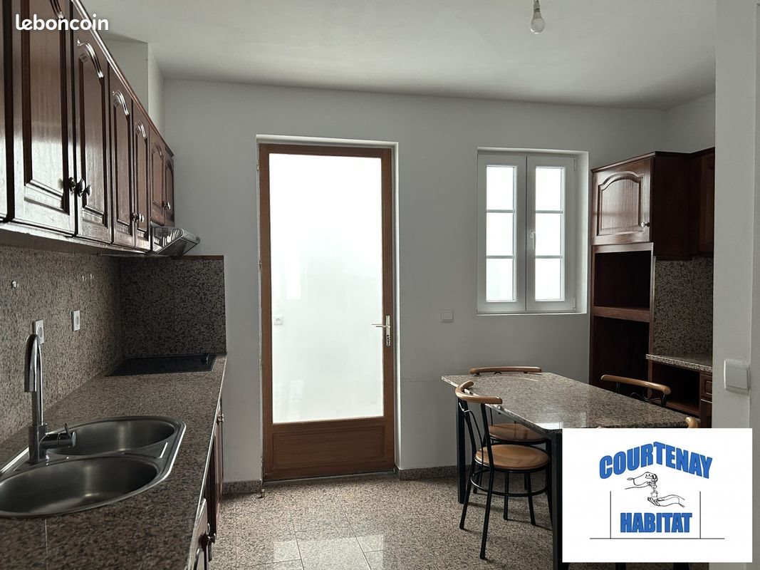 Maison à louer, 115m², Courtenay