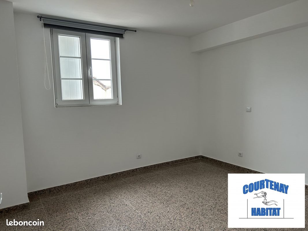 Maison à louer, 115m², Courtenay