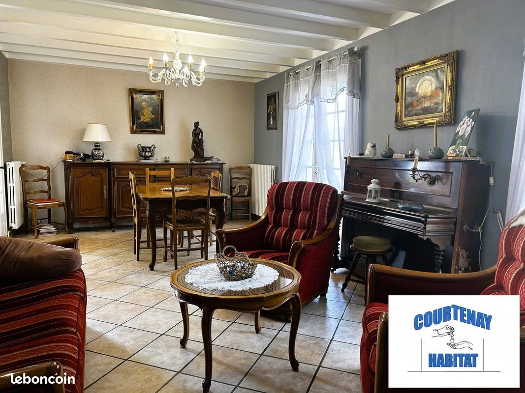 Maison à vendre, 149m², Triguères