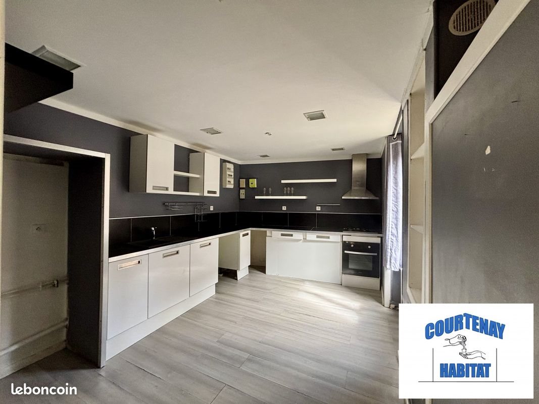 Appartement à louer, 61m², Courtenay