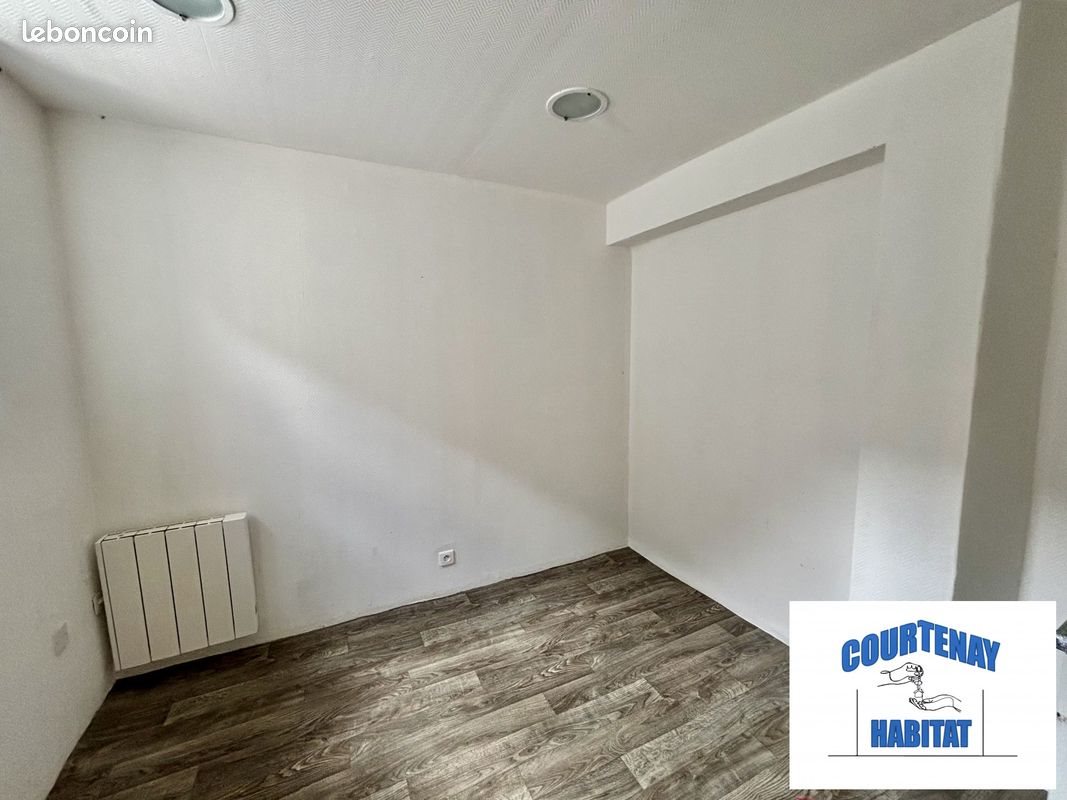 Appartement à louer, 61m², Courtenay