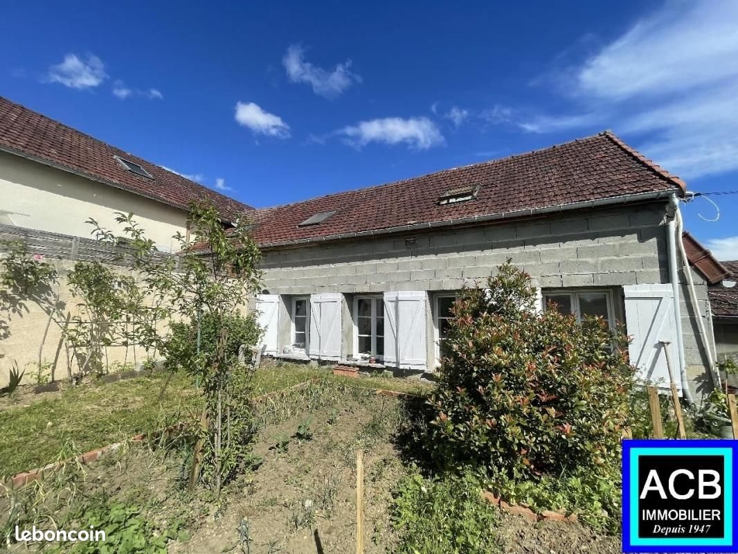 Maison à vendre, 90m², Bury