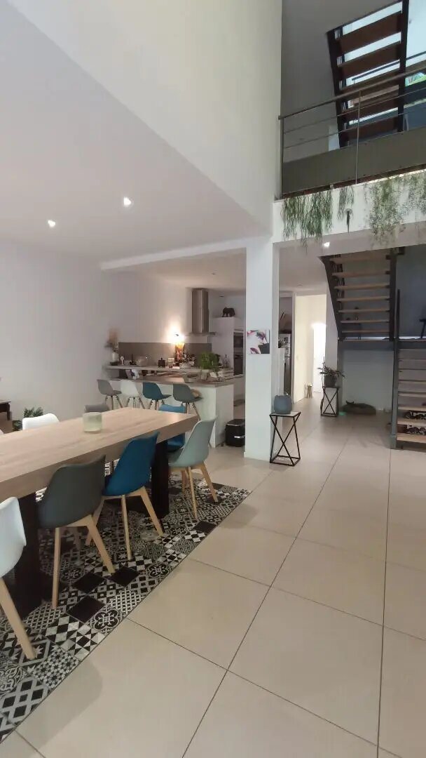 Maison à vendre, 265m², Saint-Paul-en-Jarez